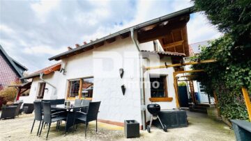 (R)eserviert!Hochwertiges Einfamilienhaus mit Dachstudio, Carport und großer Terrasse, 37520 Osterode am Harz, Einfamilienhaus